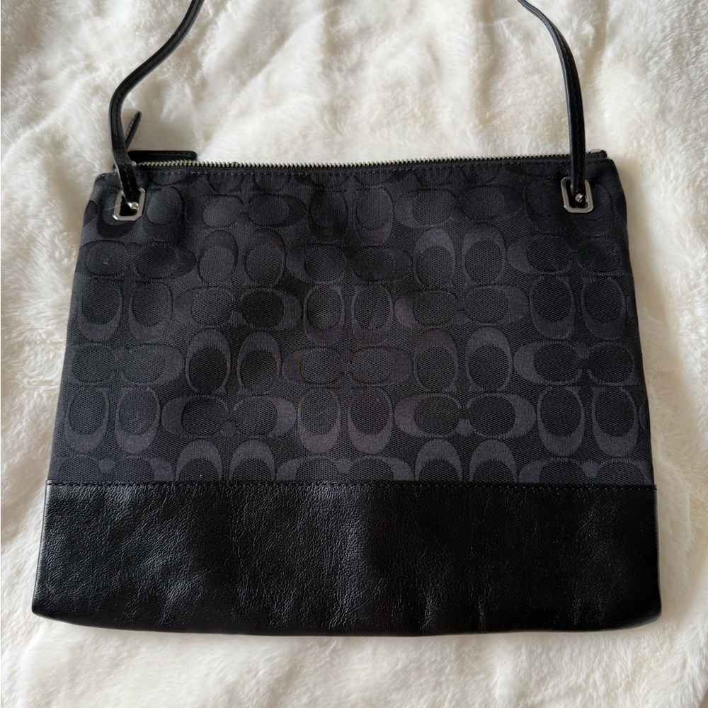 Coach Black Signature Jacquard and Leather Shoulder Bag Madison signature hippie